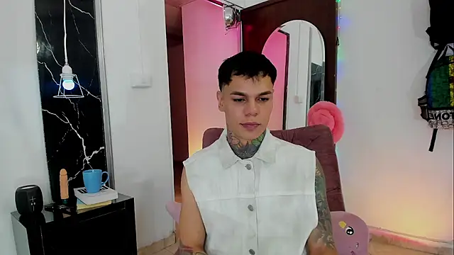 Jordyrodriiguez online show from 11.07.25