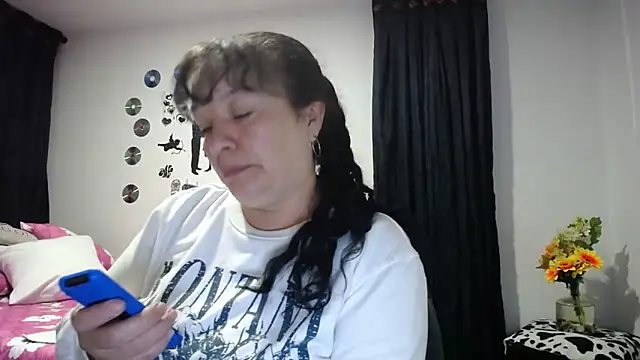 Sweeetness Milf online show from 11.07.25