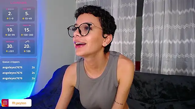 peyton golden1 online show from 01.05.25