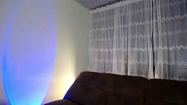 peyton golden1 online show from 02.15.25