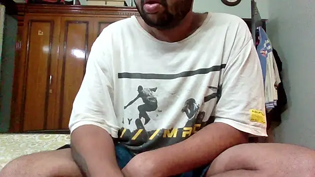 whoreboi98 online show from 12.19.24