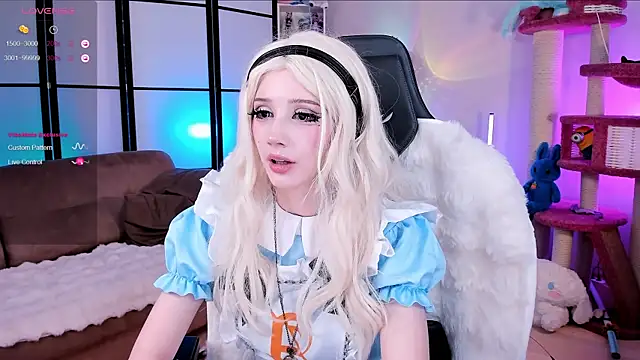 LilithLin online show from 07.11.26