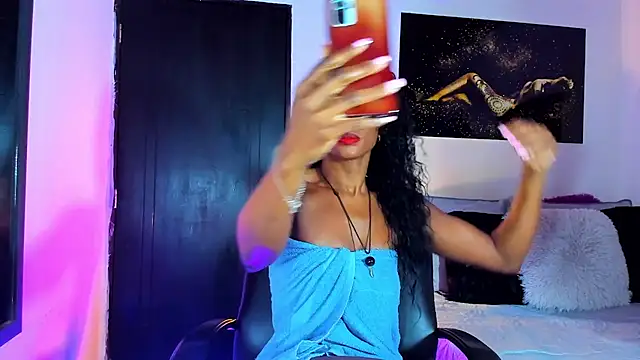Snapshot of KimberlyBanks2 chatting on 01.16.25 KimberlyBanks2 online show from 01.16.25