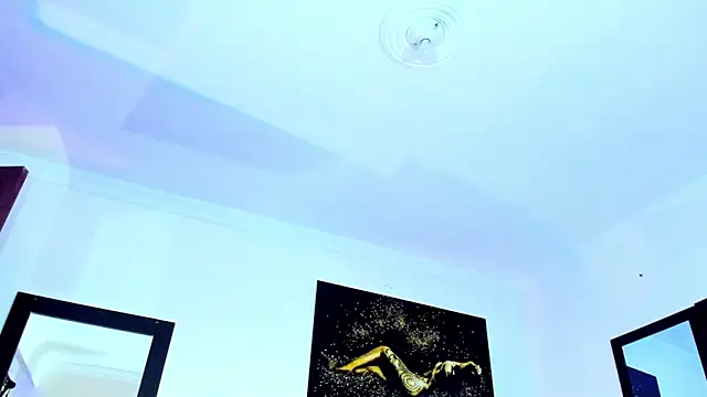 KimberlyBanks2 online show from 02.05.26