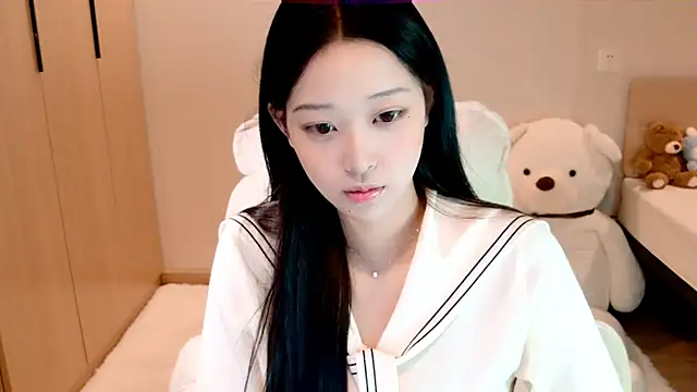 Snapshot of Xueb_J chatting on 01.22.25 Xueb J online show from 01.22.25