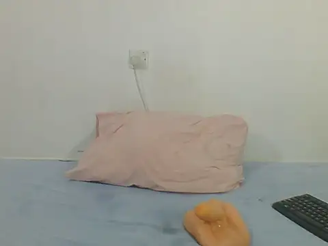 PrettyPrincess14 online show from 02.23.25
