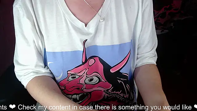 NEXT DOOR GIRL  online show from 01.30.25