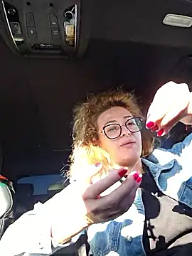 Selenna emma online show from 10.29.25