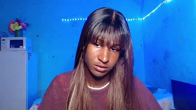 Angell Dustt  online show from 09.23.25