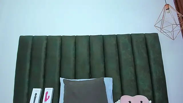 ThailyCherry online show from 10.01.25