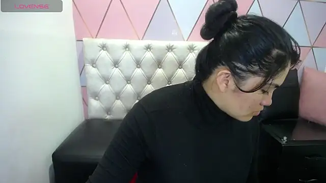Snapshot of Marinasexxx chatting on 03.13.25 Marinasexxx online show from 03.13.25