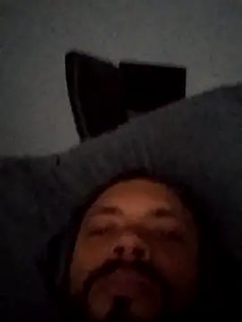 Snapshot of morenindarola chatting on 01.11.25 morenindarola online show from 01.11.25