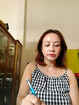 Baby-bigboobs2024 online show from 10.10.25