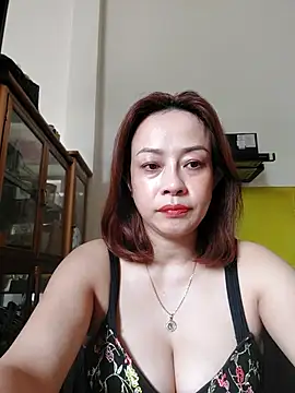 Baby-bigboobs2024 online show from 10.13.25