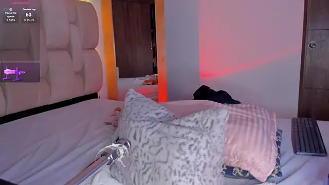 brendaruiz online show from 11.15.25