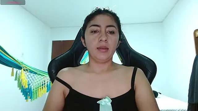 Snapshot of danna_peterson1 chatting on 07.18.26 danna peterson1 online show from 07.18.26