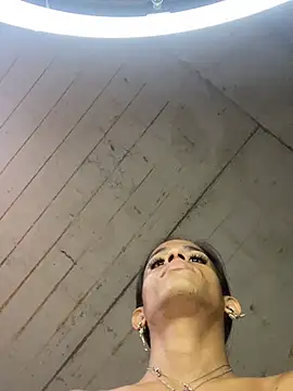 AlexaWarner online show from 04.26.26