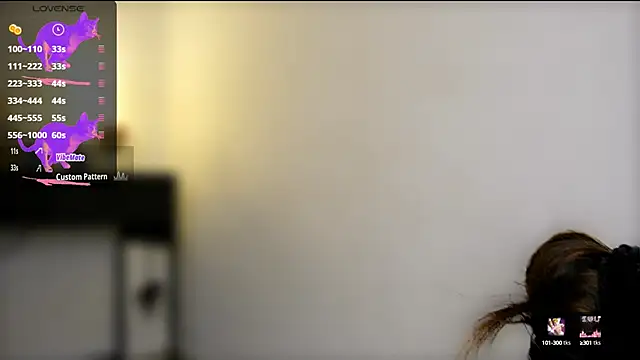 Snapshot of AlessiaVix chatting on 03.10.25 AlessiaVix online show from 03.10.25