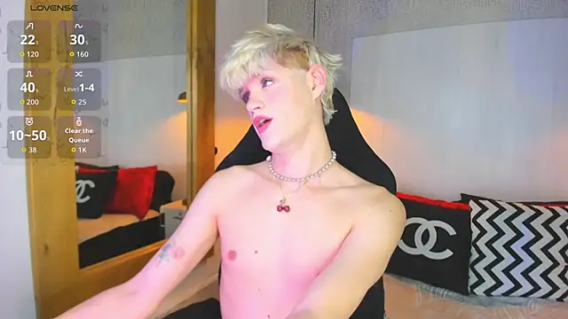 VladHellsing4 online show from 02.08.26