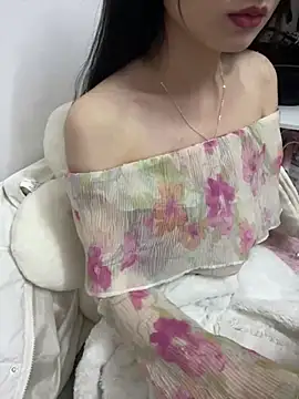 Snapshot of Lovely_kute chatting on 02.23.25 Lovely kute online show from 02.23.25