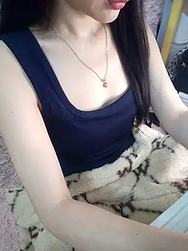 Snapshot of Lovely_kute chatting on 11.22.25 Lovely kute online show from 11.22.25