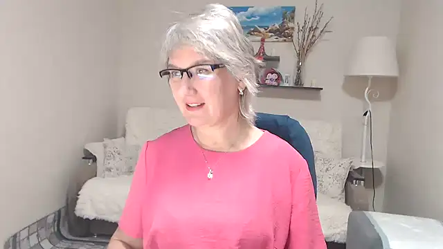 FleurMays online show from 11.12.25