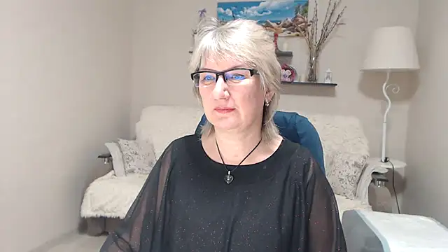 FleurMays online show from 02.12.26