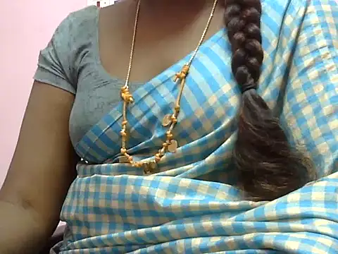 Snapshot of Hot_akshara chatting on 01.15.26 Hot akshara online show from 01.15.26