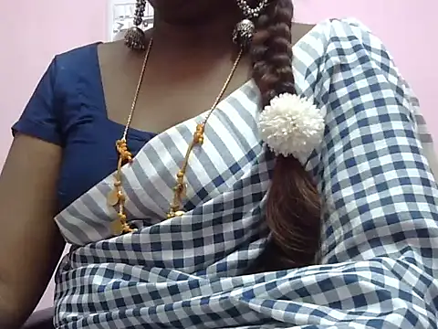 Snapshot of Hot_akshara chatting on 02.04.26 Hot akshara online show from 02.04.26