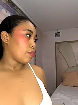 Leah Sweetie online show from 02.03.25