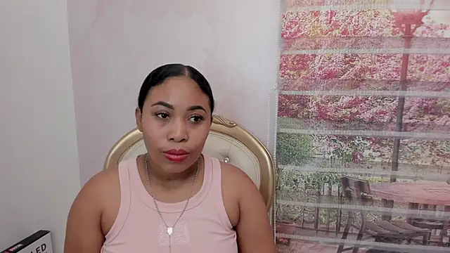 Leah Sweetie online show from 02.06.25