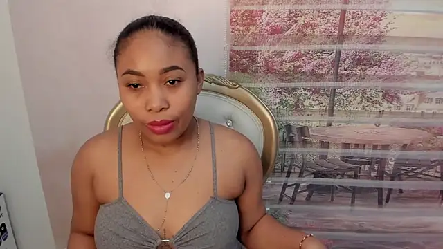 Leah Sweetie online show from 02.08.25