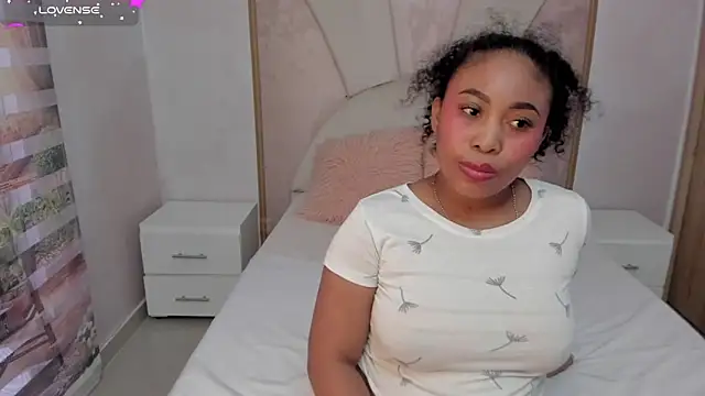 Leah Sweetie online show from 02.09.25