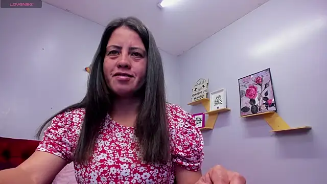 kathina giraldo online show from 09.16.25