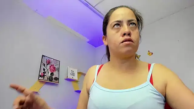 kathina giraldo online show from 11.26.25