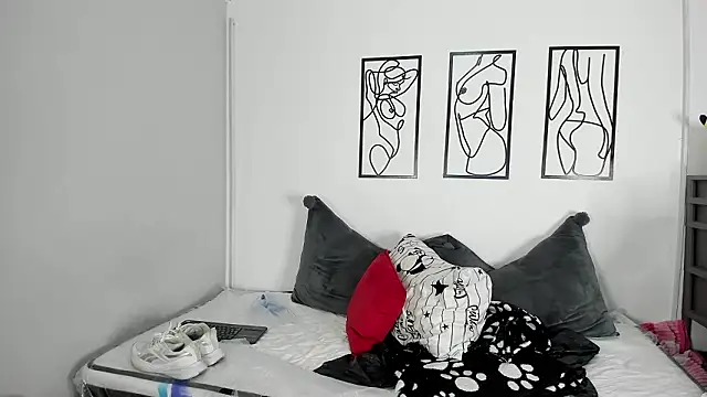 Snapshot of RubyPirsso18 chatting on 02.05.26 RubyPirsso18 online show from 02.05.26