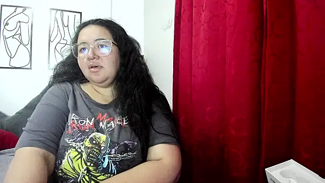 Snapshot of RubyPirsso18 chatting on 02.25.26 RubyPirsso18 online show from 02.25.26