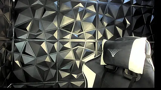 HelueHorny13 online show from 10.16.25