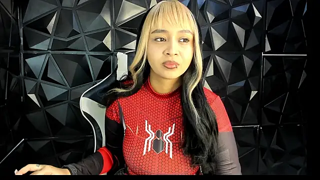 HelueHorny13 online show from 10.27.25