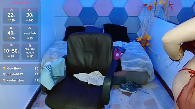 CharloteTaylor  online show from 03.09.25