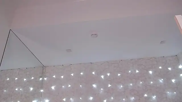 Evapeach  online show from 01.19.25