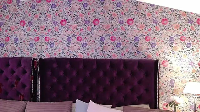 Evapeach  online show from 02.21.25