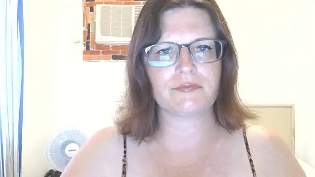 CrimsonMistress online show from 04.17.26