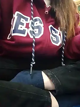 JasminePham online show from 12.31.24