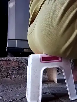 JasminePham online show from 03.13.25