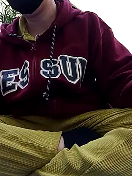 JasminePham online show from 03.17.25