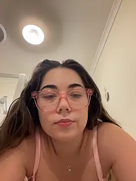 brooklynivy online show from 04.14.26