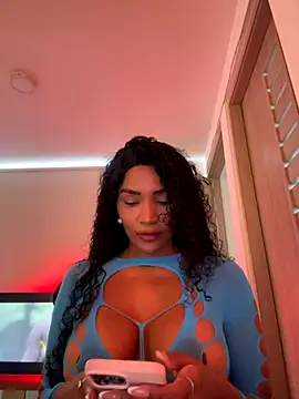 Jessie-pradoo online show from 11.03.25