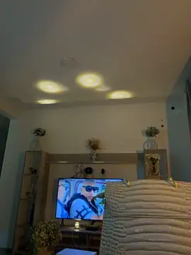 Jessie-pradoo online show from 04.11.26