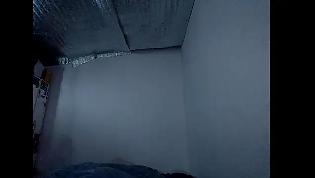 Snapshot of Xtrem3HARDxxx chatting on 11.22.25 Xtrem3HARDxxx online show from 11.22.25